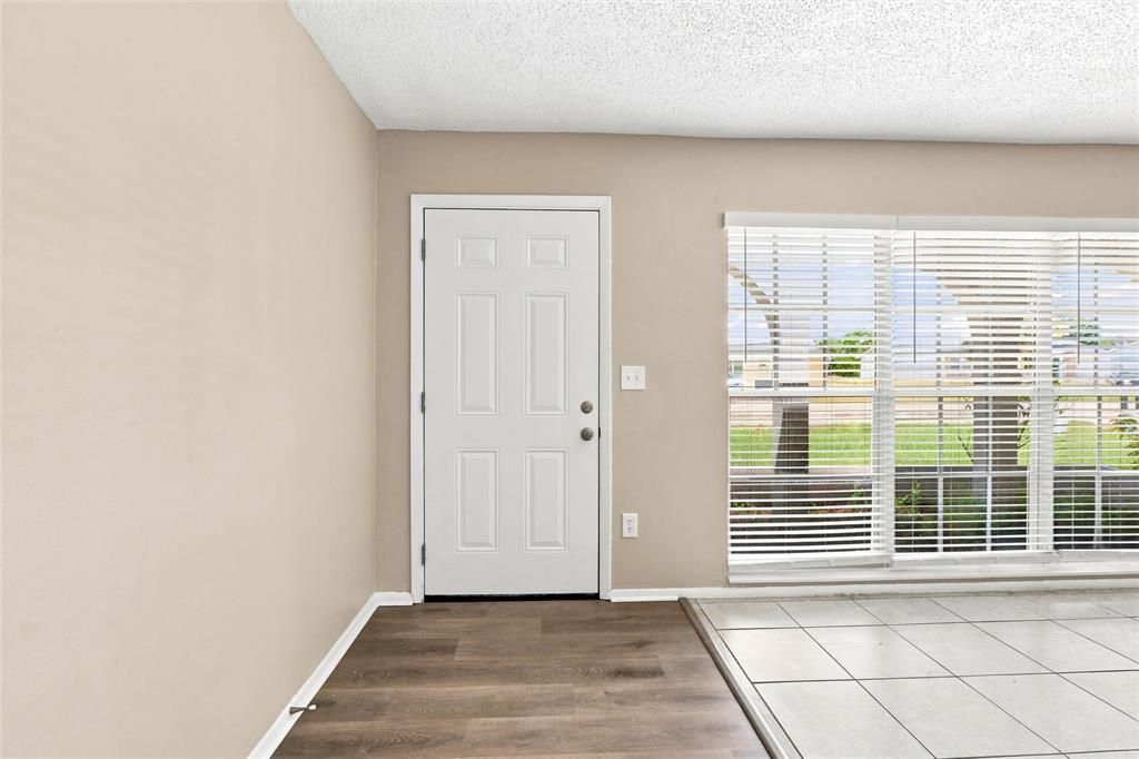 For Sale: $255,000 (3 beds, 2 baths, 1654 Square Feet)