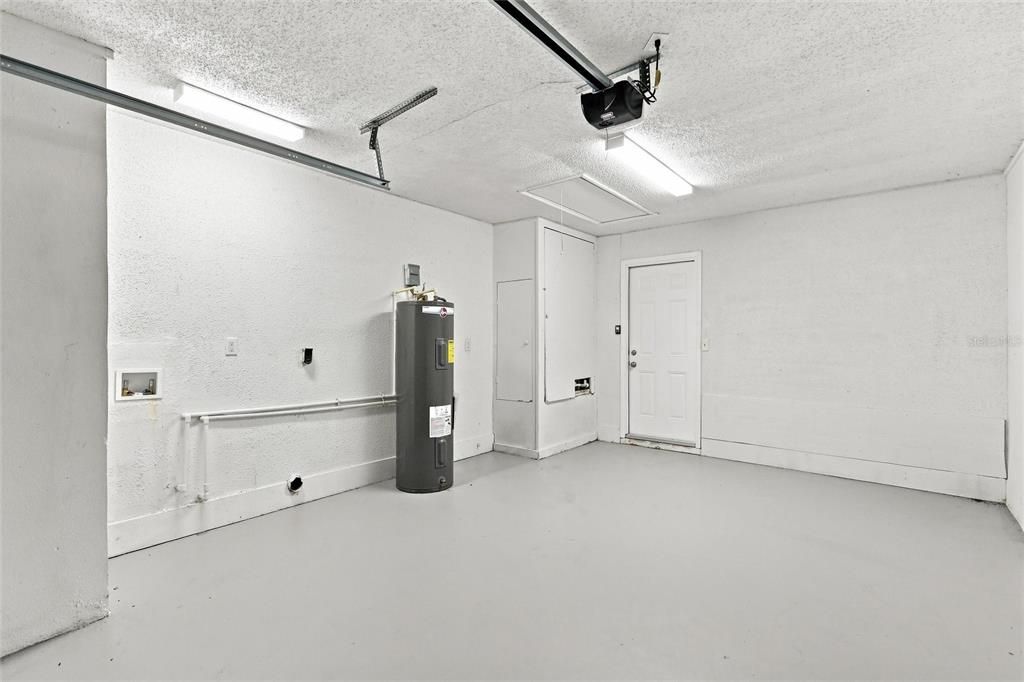 For Sale: $255,000 (3 beds, 2 baths, 1654 Square Feet)