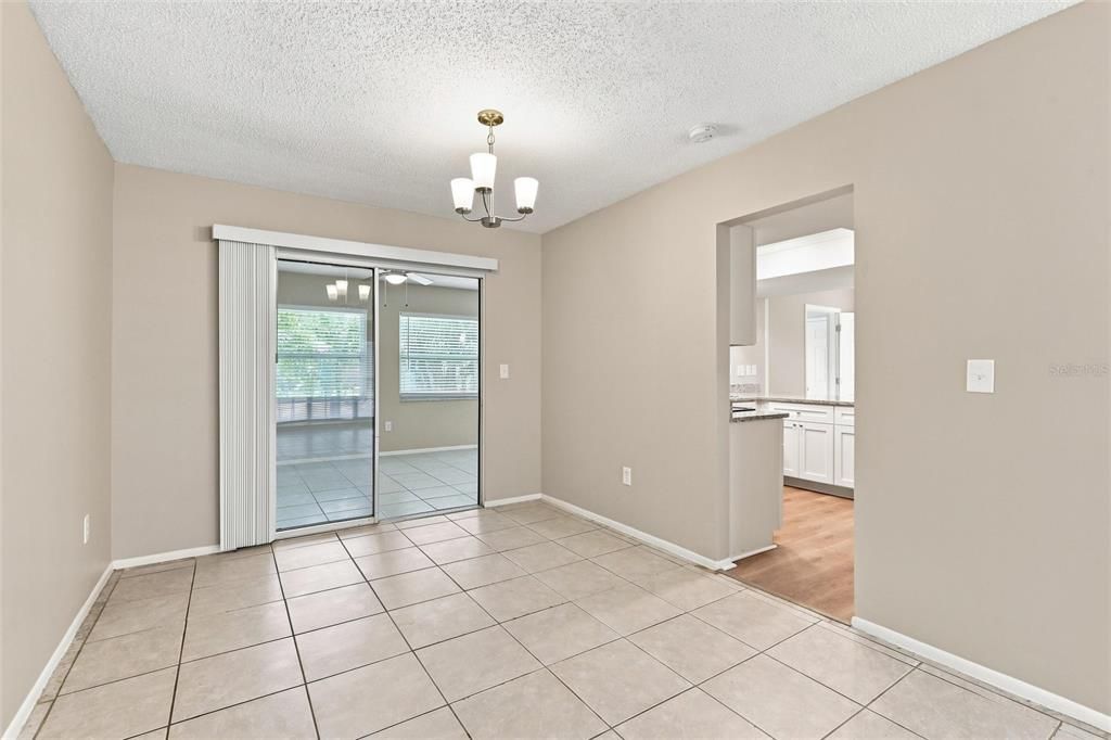 For Sale: $255,000 (3 beds, 2 baths, 1654 Square Feet)