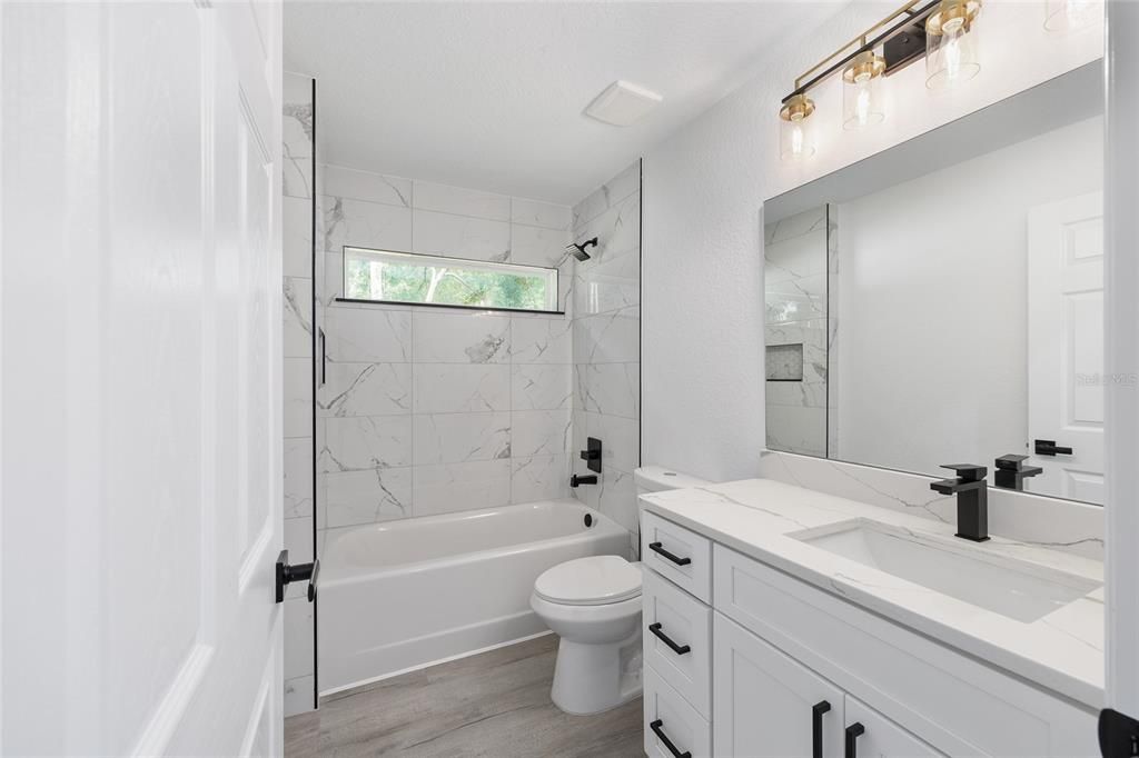 For Sale: $292,900 (3 beds, 2 baths, 1473 Square Feet)