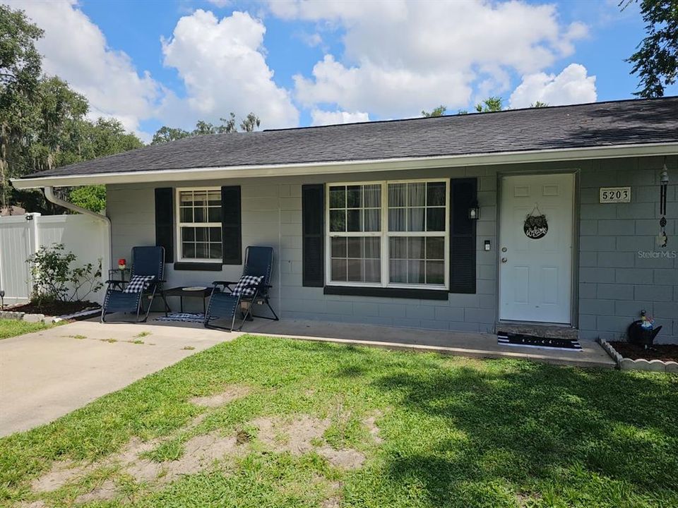 For Sale: $215,000 (3 beds, 1 baths, 1152 Square Feet)