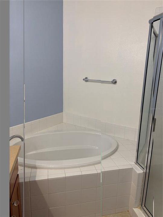 For Rent: $4,000 (3 beds, 2 baths, 2045 Square Feet)