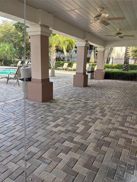 For Rent: $4,000 (3 beds, 2 baths, 2045 Square Feet)