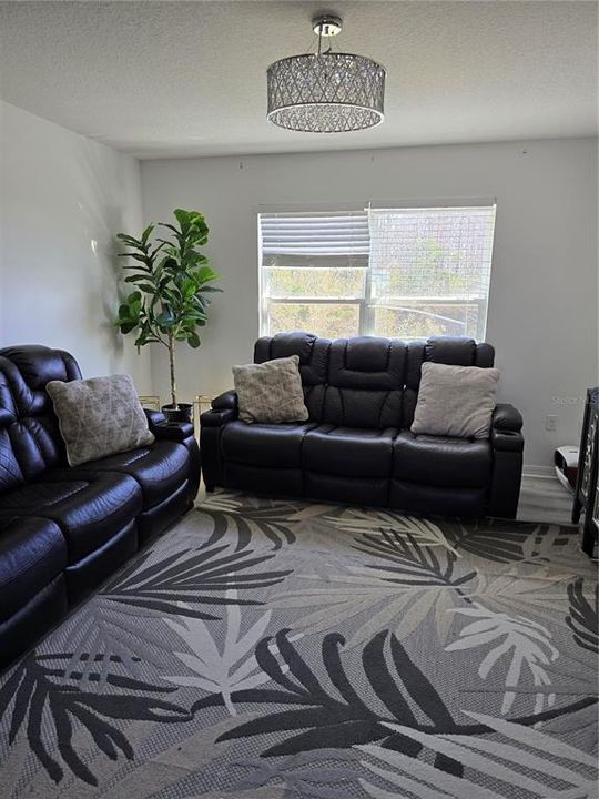 For Sale: $429,000 (4 beds, 3 baths, 2814 Square Feet)