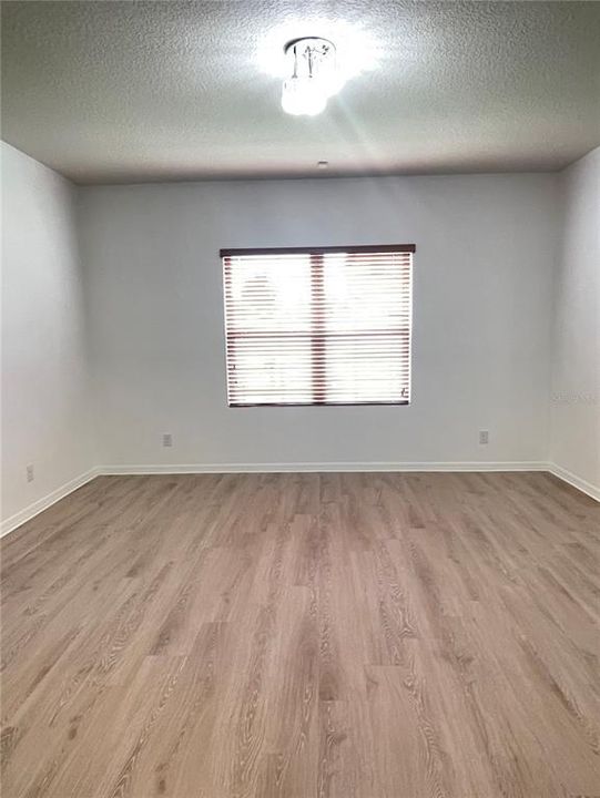 For Sale: $565,000 (4 beds, 3 baths, 2780 Square Feet)