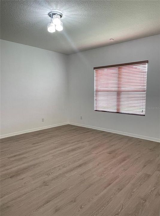 For Sale: $565,000 (4 beds, 3 baths, 2780 Square Feet)