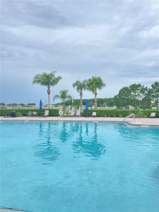 For Sale: $565,000 (4 beds, 3 baths, 2780 Square Feet)