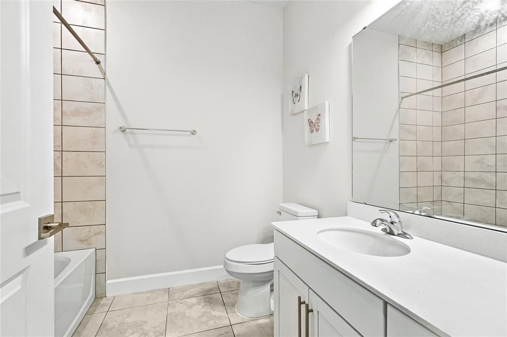For Sale: $369,900 (3 beds, 2 baths, 1808 Square Feet)
