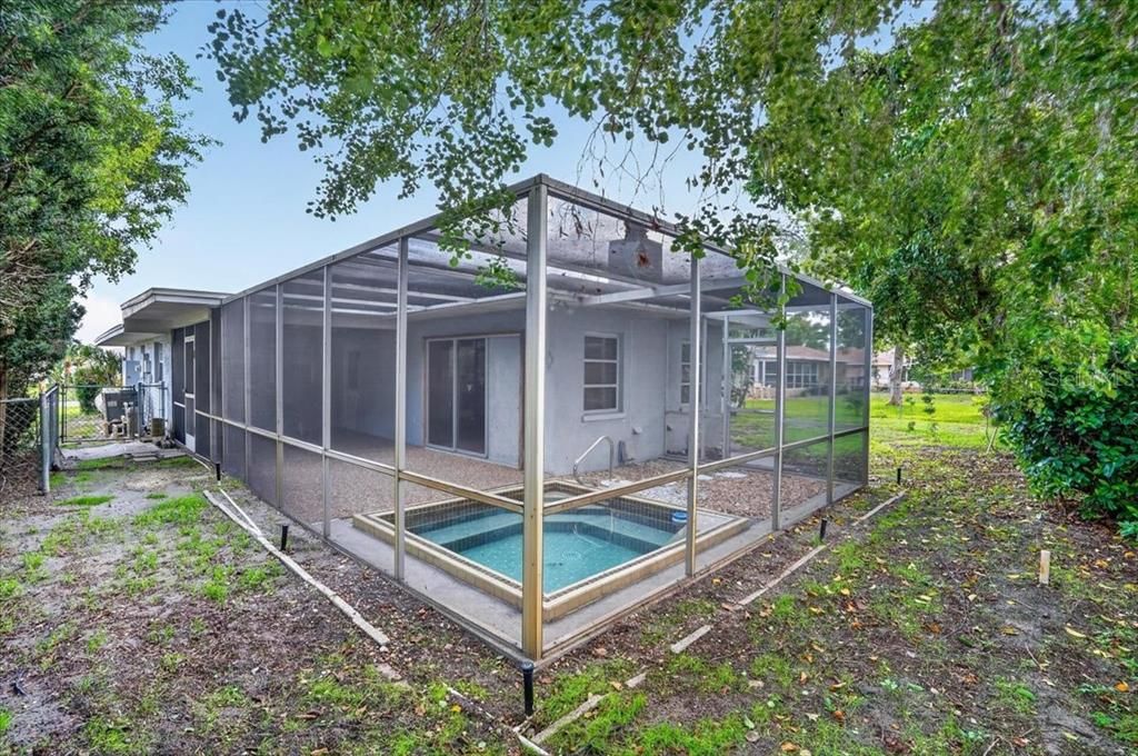 For Sale: $435,000 (3 beds, 2 baths, 2185 Square Feet)