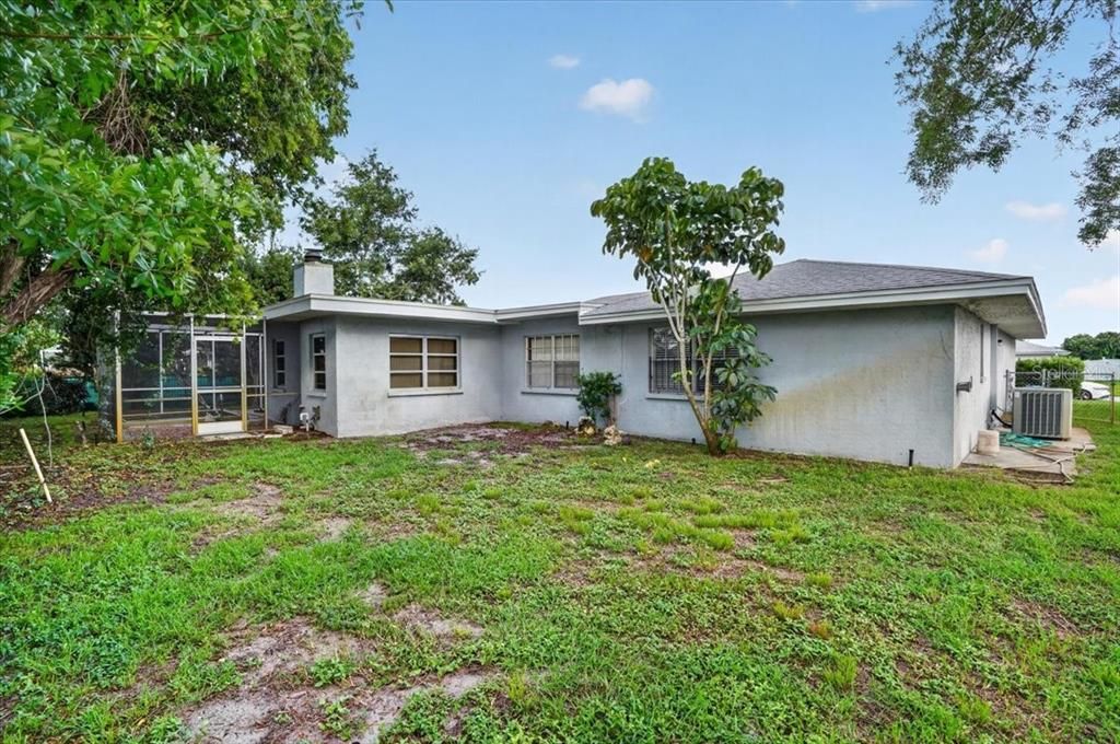 For Sale: $435,000 (3 beds, 2 baths, 2185 Square Feet)