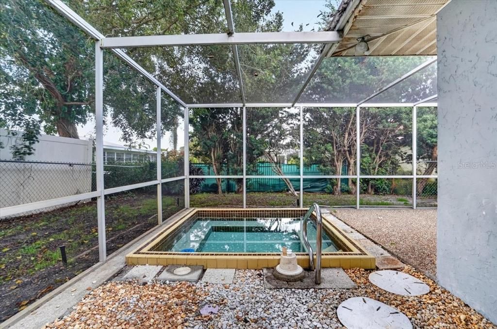 For Sale: $435,000 (3 beds, 2 baths, 2185 Square Feet)