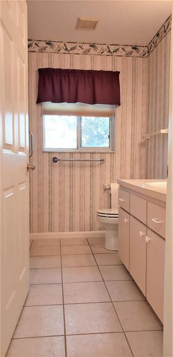 For Rent: $1,800 (2 beds, 2 baths, 1619 Square Feet)