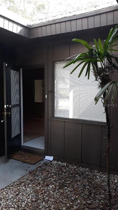 For Rent: $1,895 (3 beds, 2 baths, 1187 Square Feet)