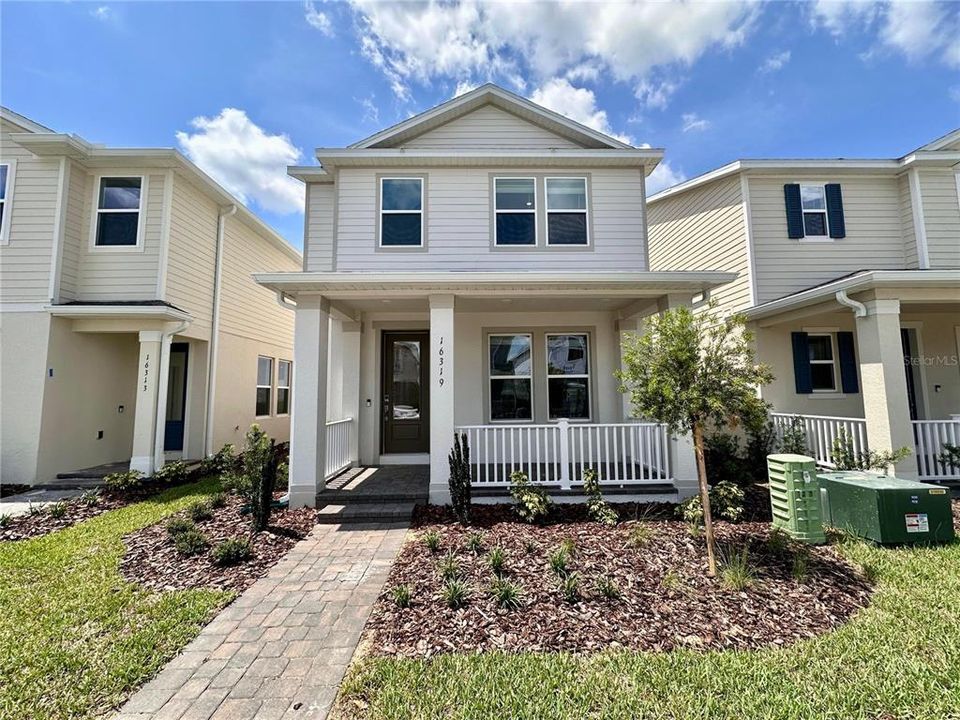 En Venta: $614,999 (4 camas, 3 baños, 2332 Pies cuadrados)