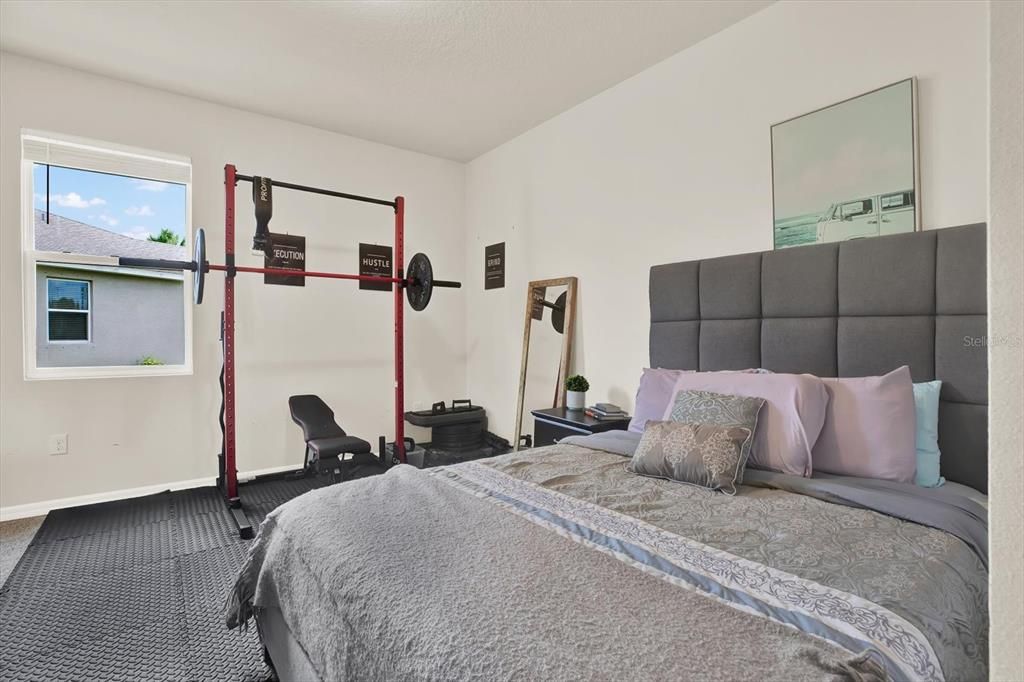 For Sale: $575,000 (5 beds, 3 baths, 3651 Square Feet)