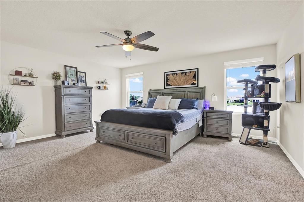 For Sale: $575,000 (5 beds, 3 baths, 3651 Square Feet)