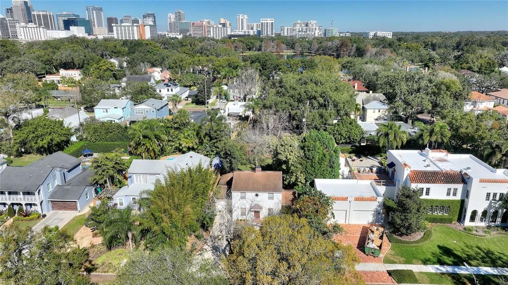 For Rent: $3,900 (3 beds, 1 baths, 1728 Square Feet)