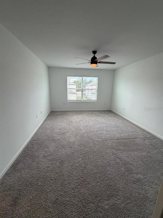 For Rent: $2,200 (3 beds, 2 baths, 1594 Square Feet)