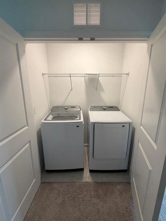 For Rent: $2,200 (3 beds, 2 baths, 1594 Square Feet)
