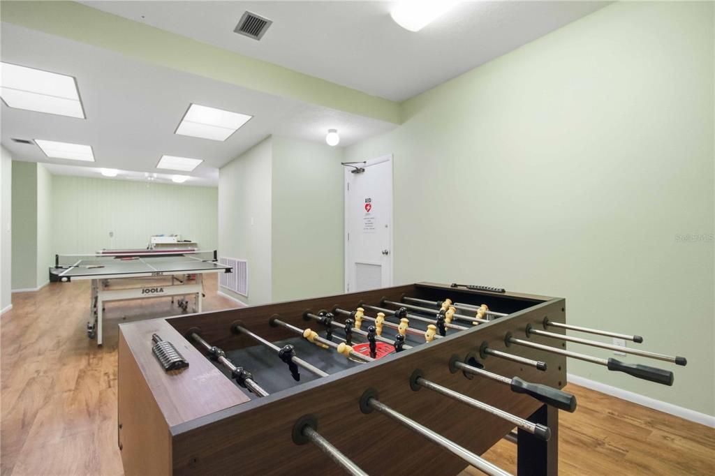 For Sale: $499,900 (2 beds, 2 baths, 1072 Square Feet)