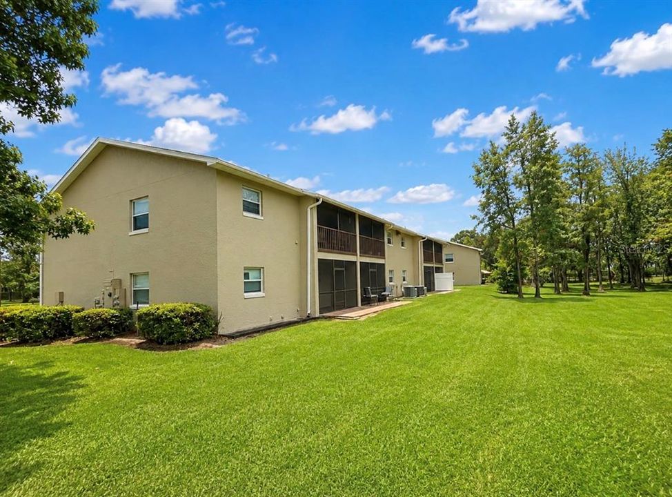 En Venta: $169,800 (2 camas, 2 baños, 876 Pies cuadrados)