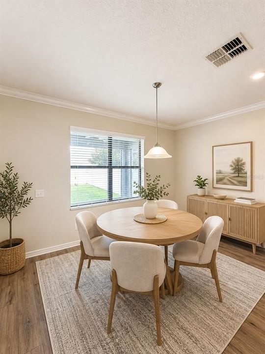 Activo con contrato: $379,990 (4 camas, 3 baños, 2529 Pies cuadrados)