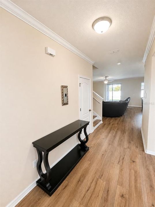 Activo con contrato: $379,990 (4 camas, 3 baños, 2529 Pies cuadrados)