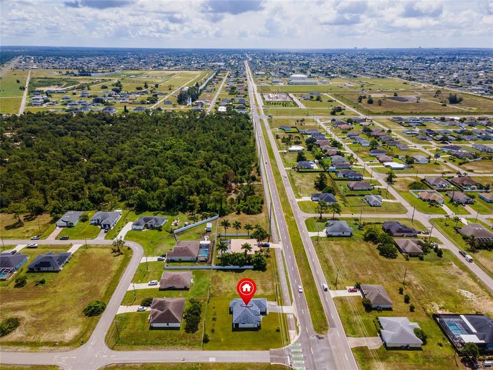 For Sale: $374,900 (3 beds, 2 baths, 1661 Square Feet)