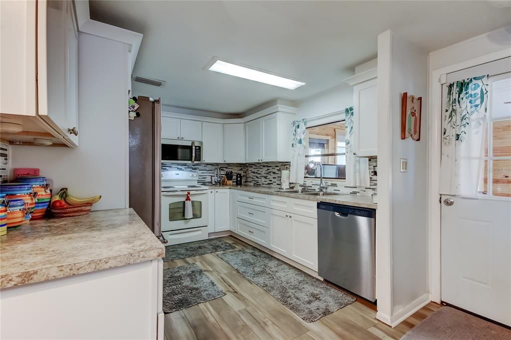 En Venta: $165,500 (2 camas, 2 baños, 1248 Pies cuadrados)