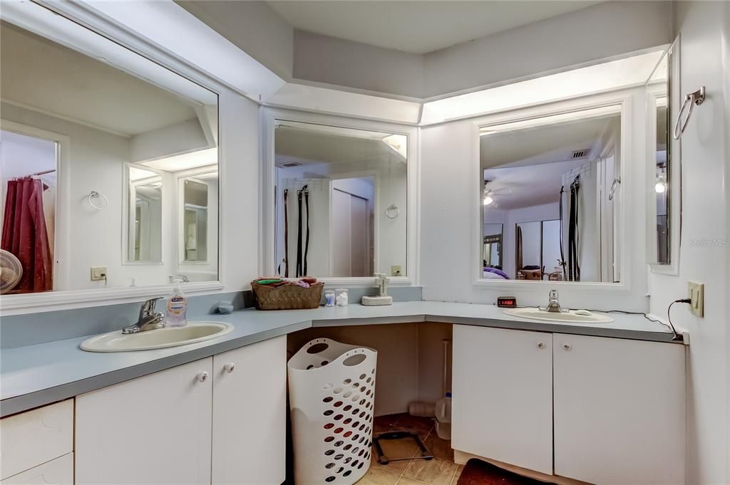 En Venta: $165,500 (2 camas, 2 baños, 1248 Pies cuadrados)