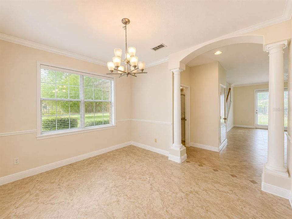 For Rent: $3,150 (3 beds, 2 baths, 1803 Square Feet)