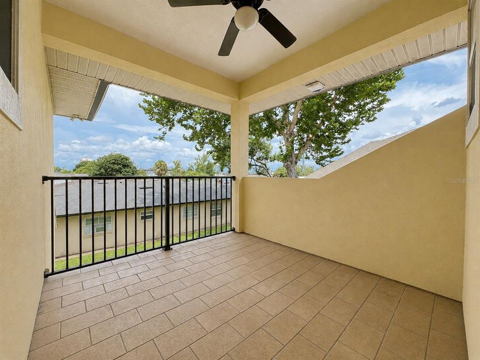For Rent: $3,150 (3 beds, 2 baths, 1803 Square Feet)