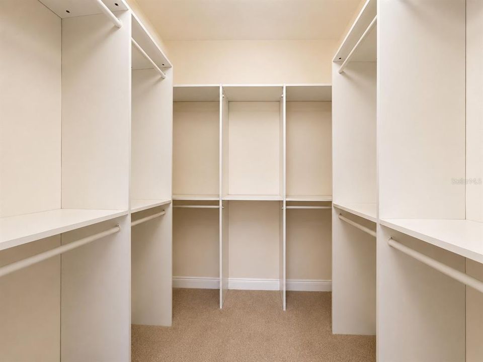 For Rent: $3,150 (3 beds, 2 baths, 1803 Square Feet)