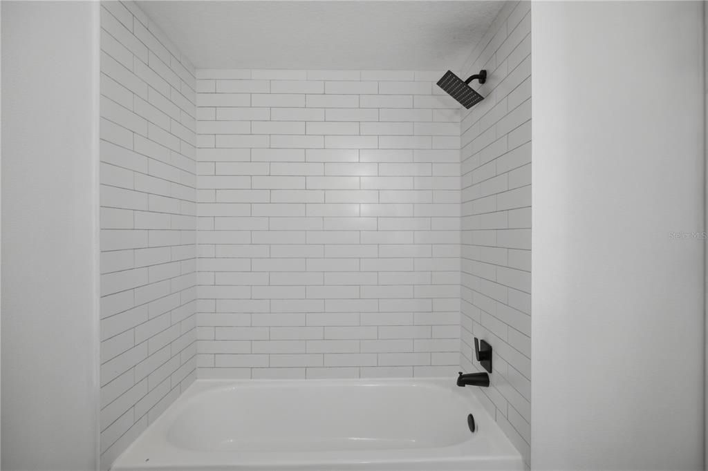 For Sale: $450,000 (3 beds, 2 baths, 1778 Square Feet)