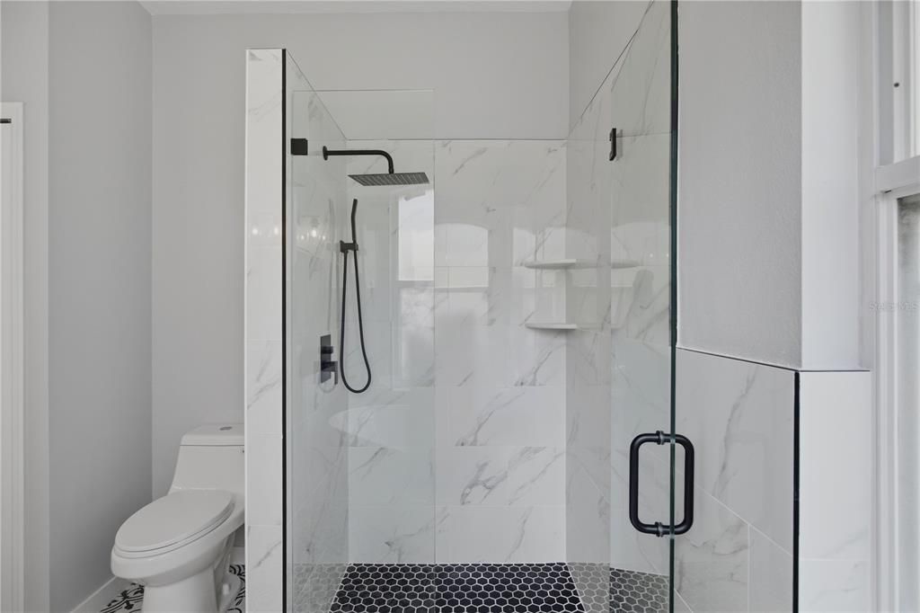 For Sale: $450,000 (3 beds, 2 baths, 1778 Square Feet)