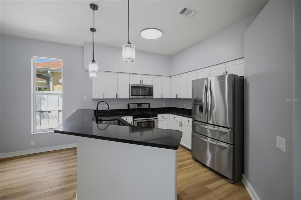 For Sale: $450,000 (3 beds, 2 baths, 1778 Square Feet)