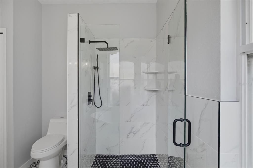 For Sale: $450,000 (3 beds, 2 baths, 1778 Square Feet)