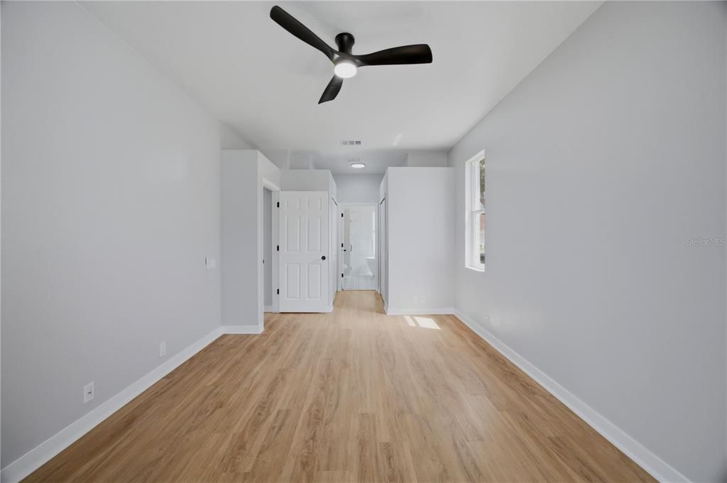 For Sale: $450,000 (3 beds, 2 baths, 1778 Square Feet)
