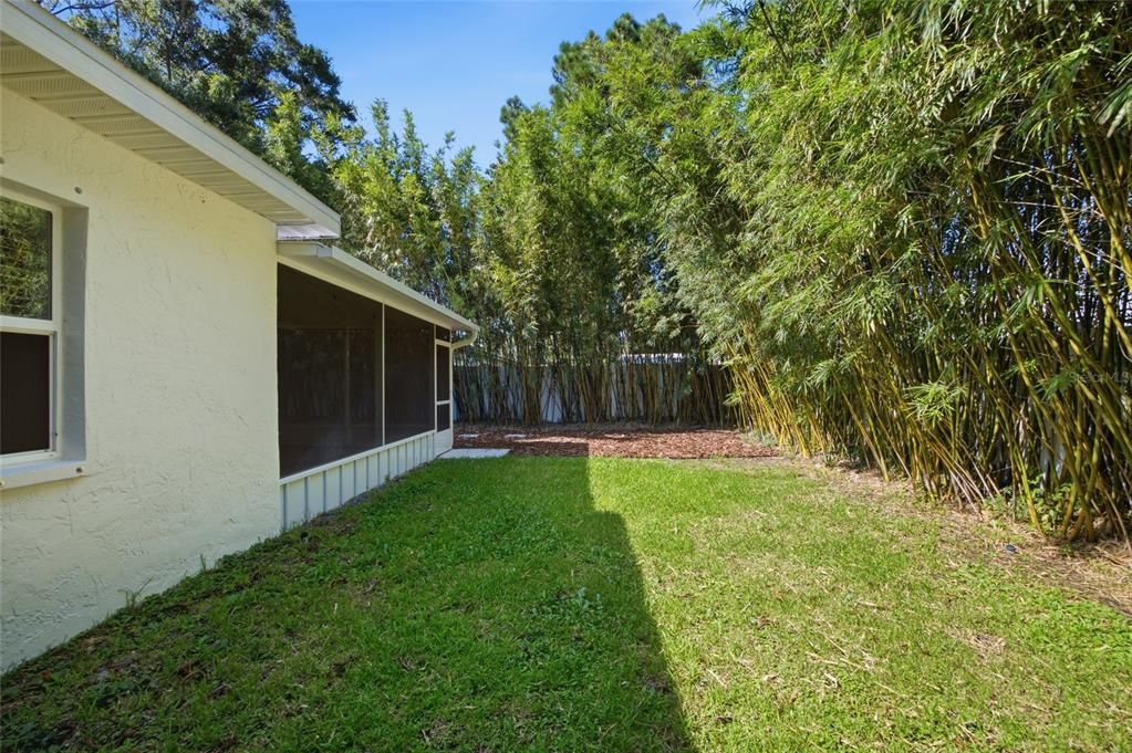 Activo con contrato: $335,000 (2 camas, 2 baños, 1237 Pies cuadrados)