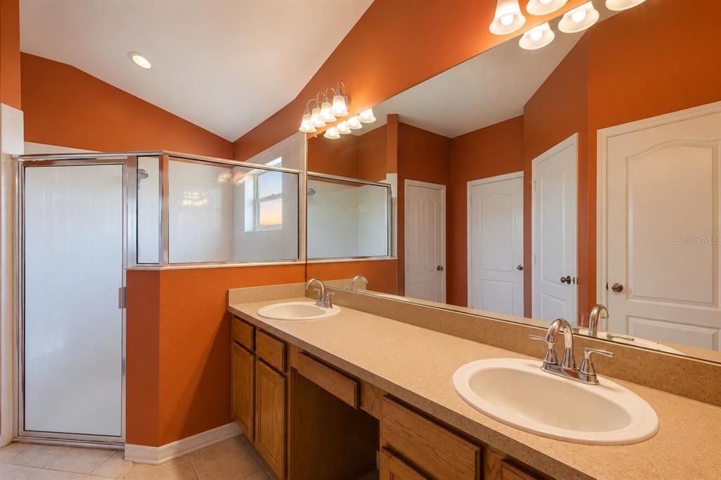 For Sale: $289,900 (3 beds, 2 baths, 1626 Square Feet)
