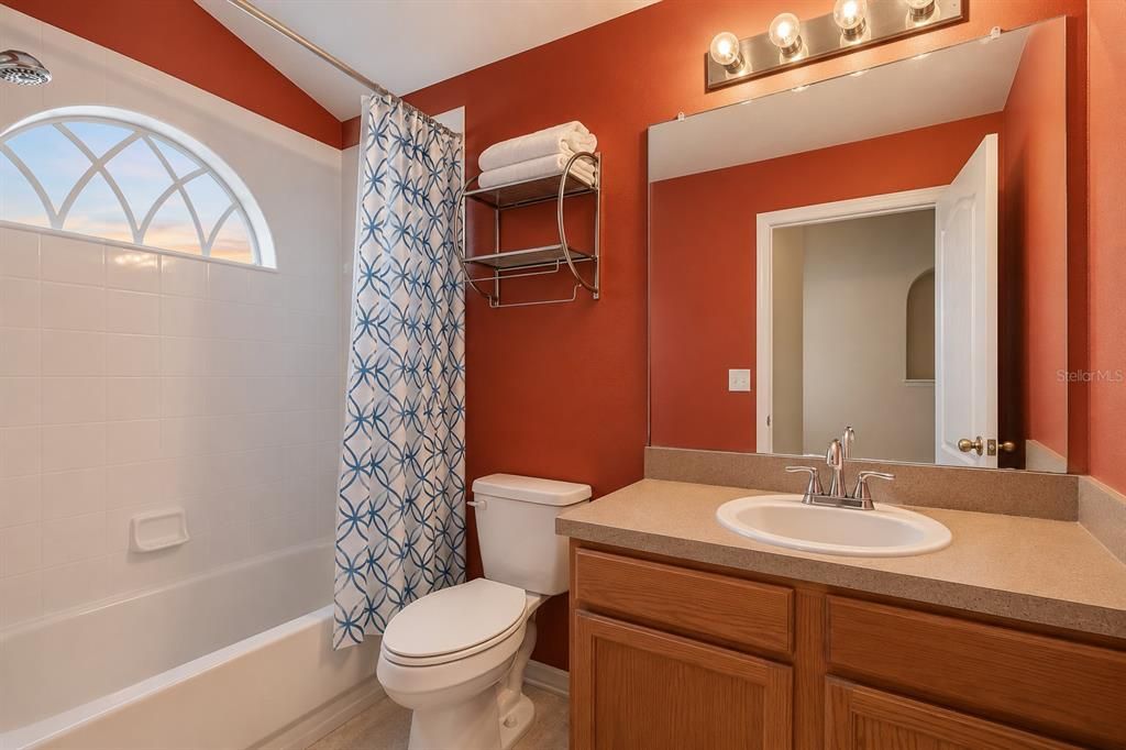 For Sale: $289,900 (3 beds, 2 baths, 1626 Square Feet)