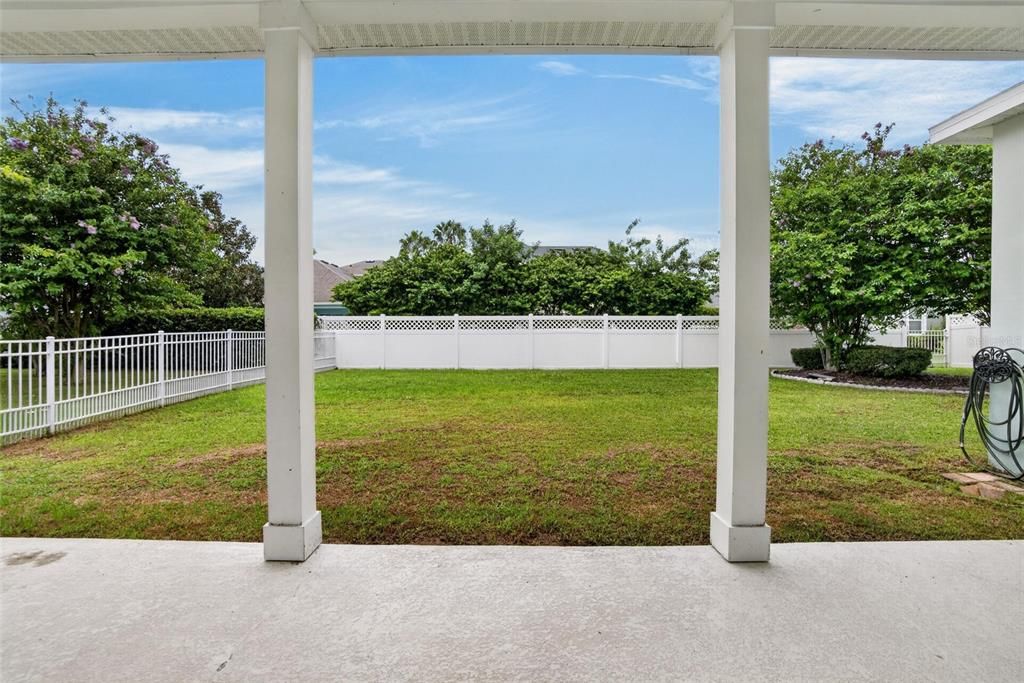For Sale: $600,000 (4 beds, 3 baths, 3167 Square Feet)