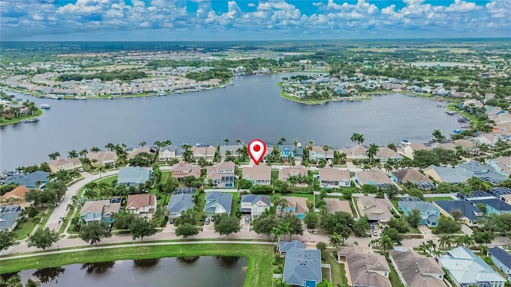 For Sale: $600,000 (4 beds, 3 baths, 3167 Square Feet)