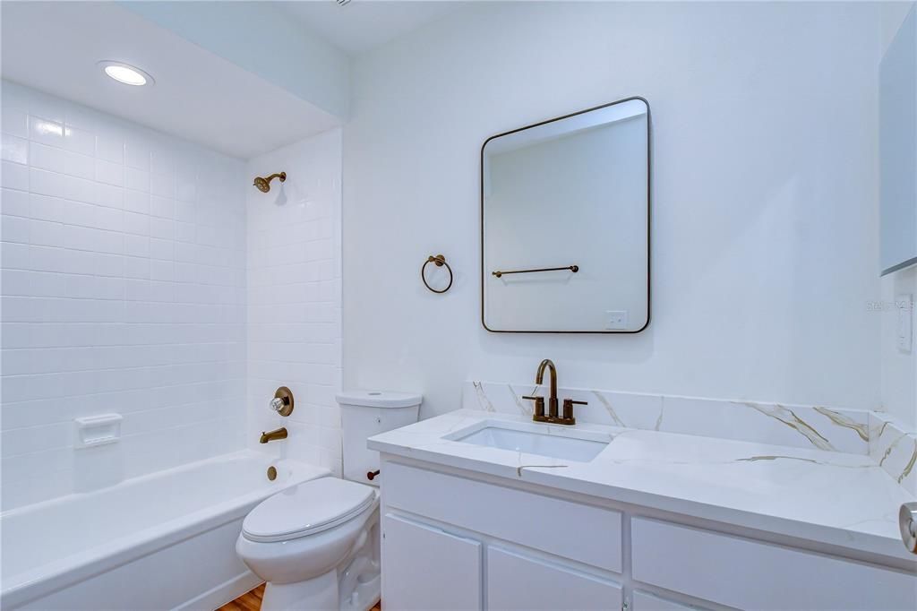 For Sale: $449,500 (3 beds, 2 baths, 1651 Square Feet)