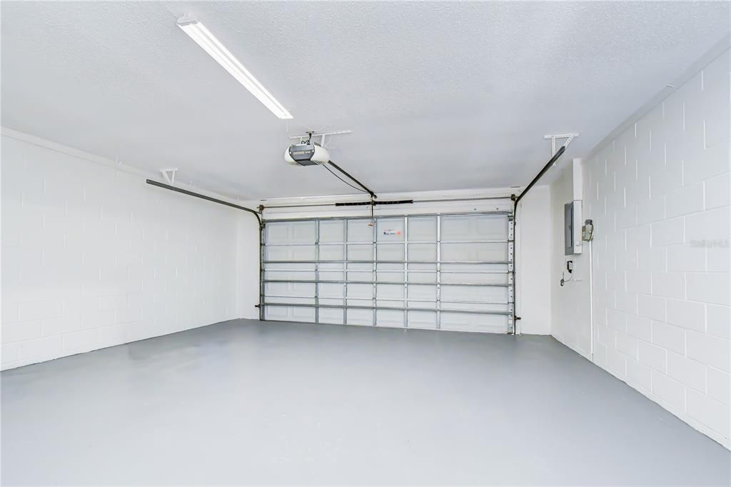 For Sale: $449,500 (3 beds, 2 baths, 1651 Square Feet)