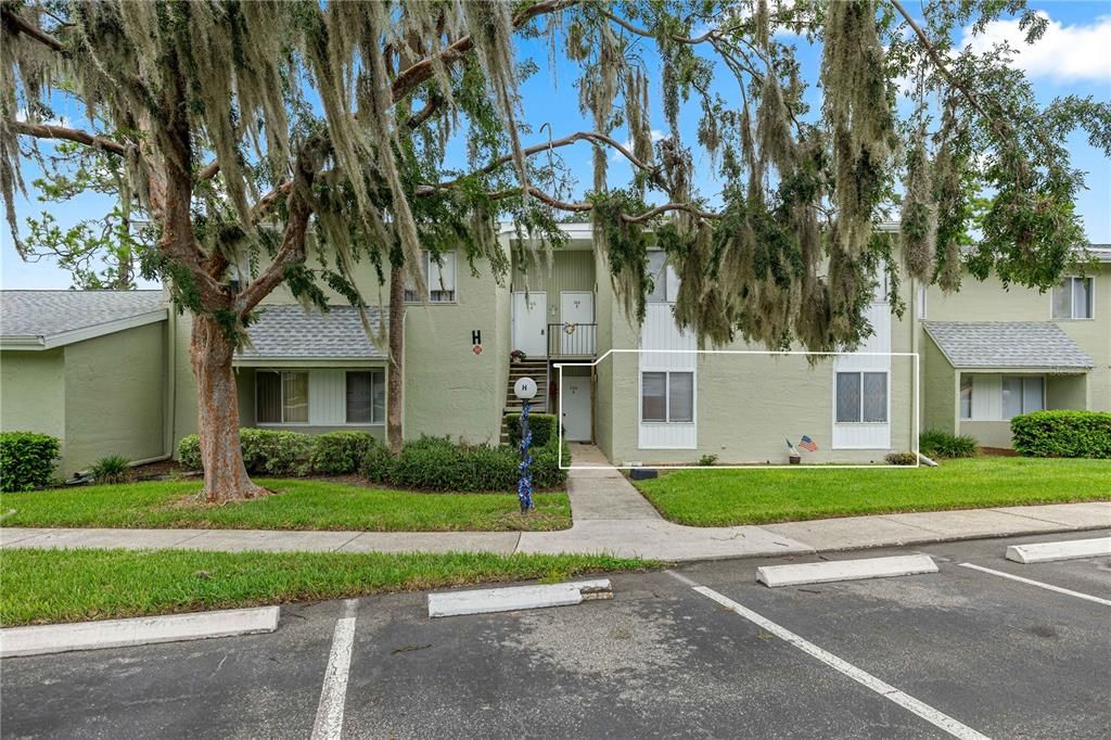 For Sale: $139,000 (2 beds, 1 baths, 1072 Square Feet)