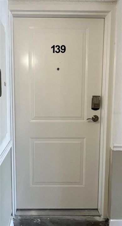For Rent: $2,200 (2 beds, 2 baths, 1330 Square Feet)