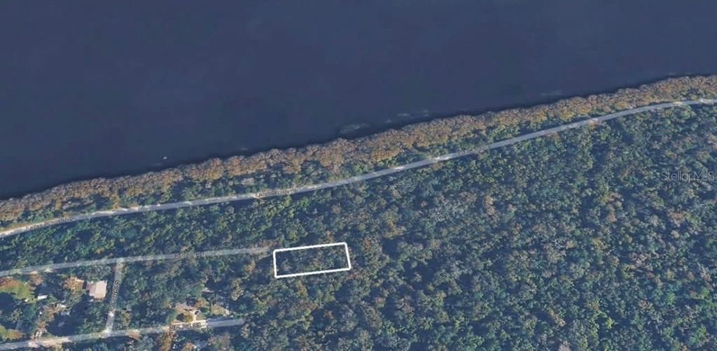 待售: $4,500 (0.17 acres)