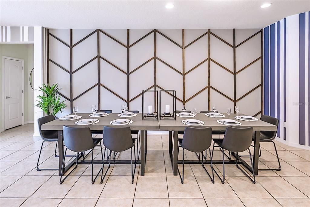 В аренду: $4,500 (8 спален, 6 ванн, 4041 Квадратных фут)