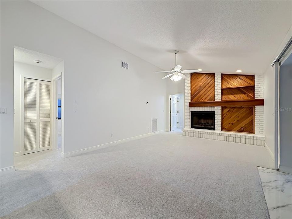 For Sale: $649,900 (4 beds, 3 baths, 2177 Square Feet)